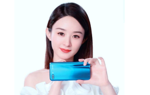 原创赵丽颖收到七夕礼物催粉丝准备礼物过情人节颖宝太有爱了吧