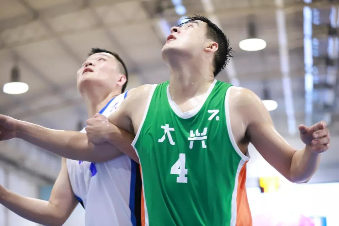 挺进八强两场三人30丨北京篮球锦标赛季后赛即将开战