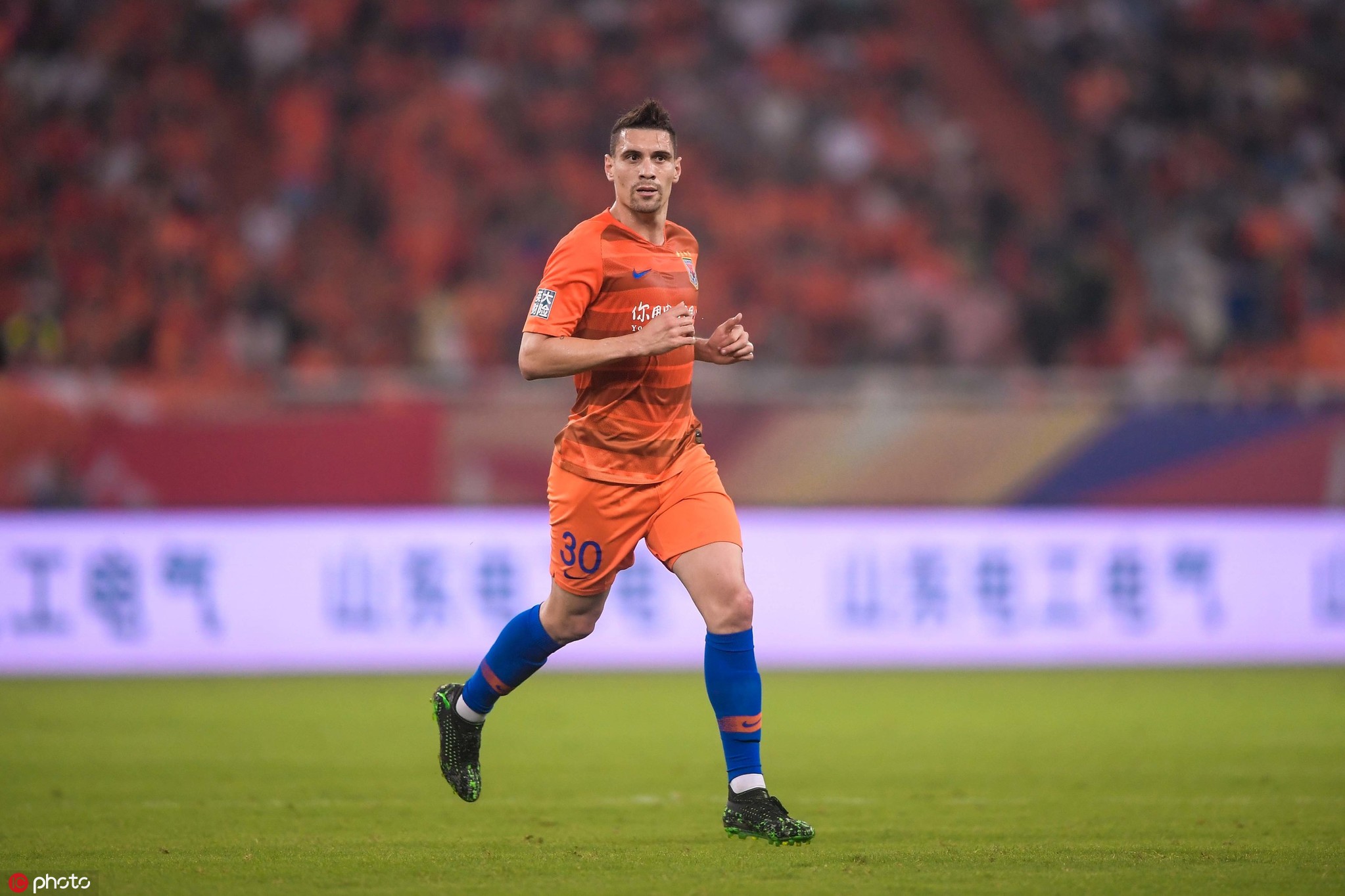 莫伊塞斯替补登场,首秀鲁能球迷打几分?