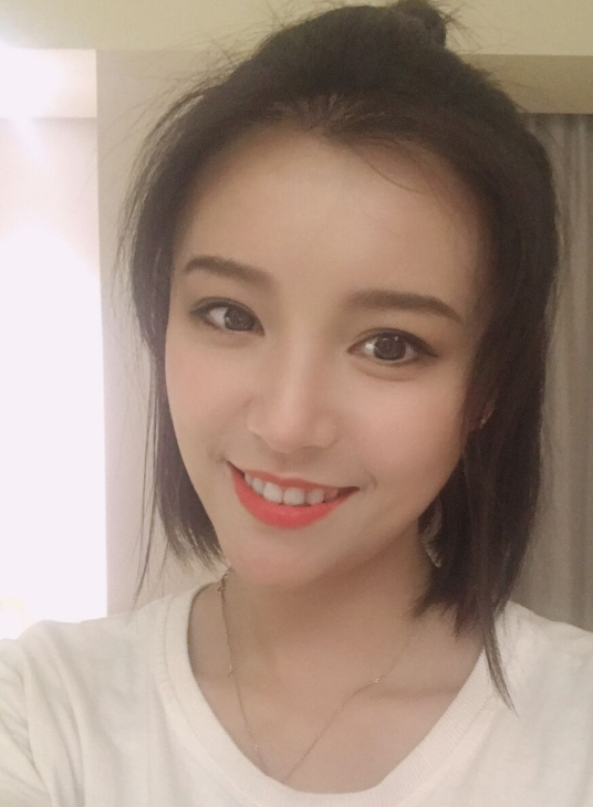 软萌团子敲可爱,虎牙在线等撩,宅男必杀技招招致命