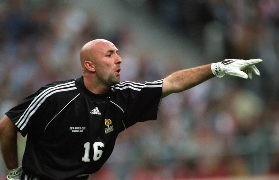 巴特斯:俱乐部的"黄油手",国家队的冠军守护神!_法国队