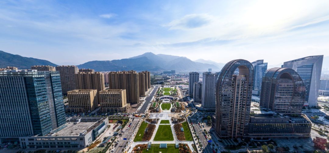 8亿元,是温州市瓯海区政府直属国有企业,按照现代企业制度经营运作.