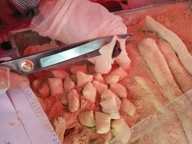 剪子糖 · "咔擦咔擦"的通海特色_剪刀