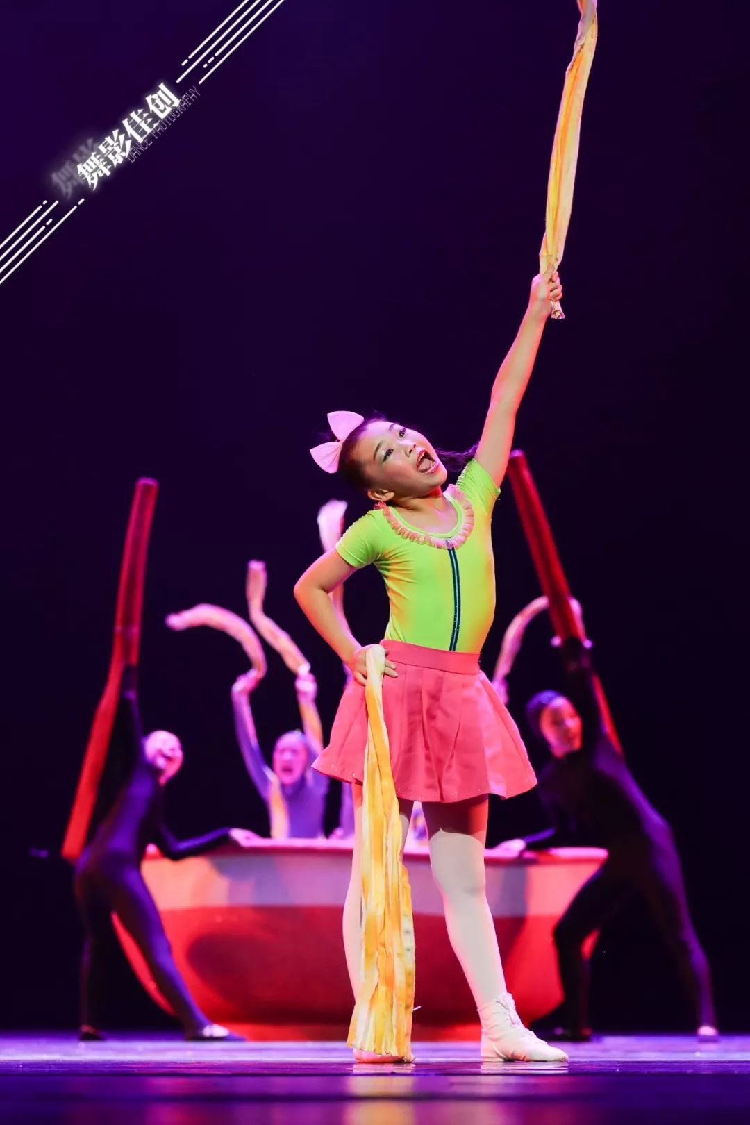 舞影图集第十届小荷风采全国少儿舞蹈展演第六场
