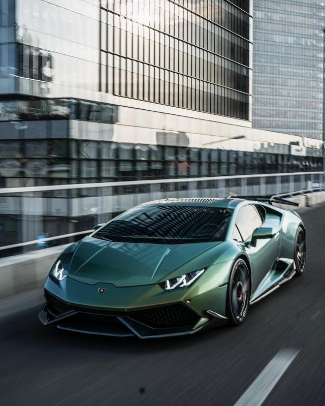 渐变色兰博基尼huracan,太帅了!