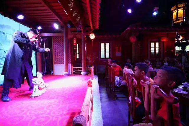 泉州讲古提线木偶齐上阵晋江五店市传统文化之旅精彩进行中