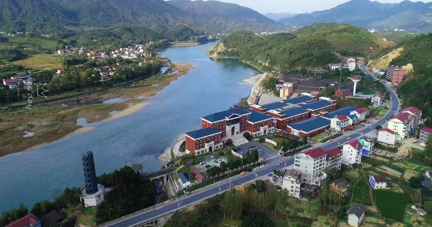 湖南省白沙溪茶厂股份有限公司,沿承于一九三九年,湖南省建设厅组建的