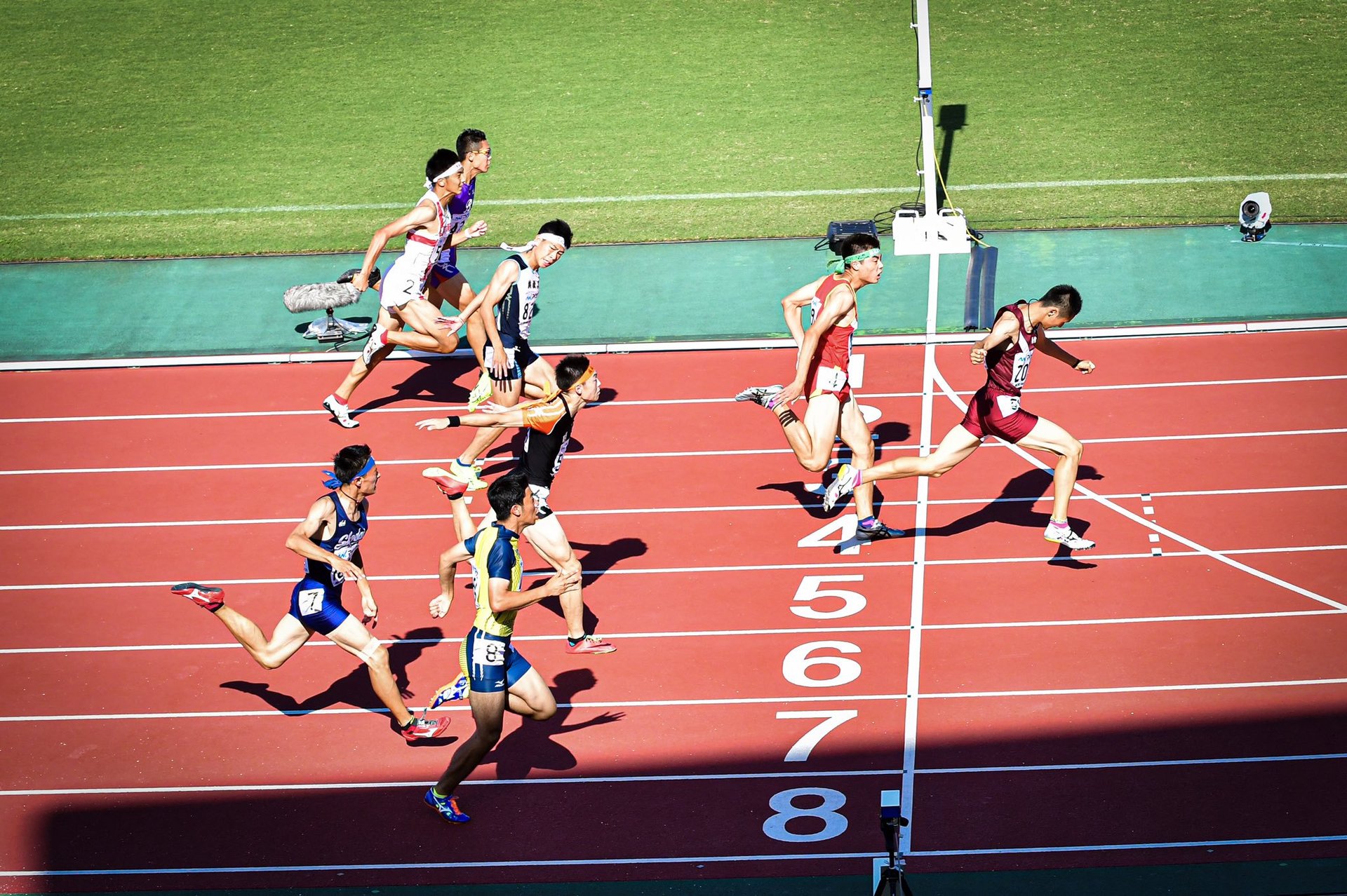 10秒19日本17岁短跑新星鹈泽飞羽百米夺冠或将成谢震业劲敌