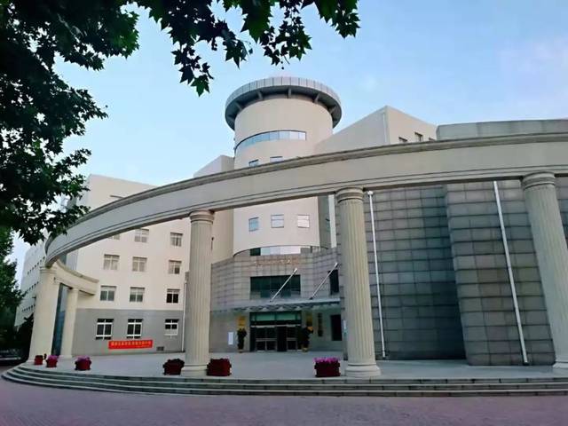 知新小自辽师大教学楼的朋友圈竟是这样的