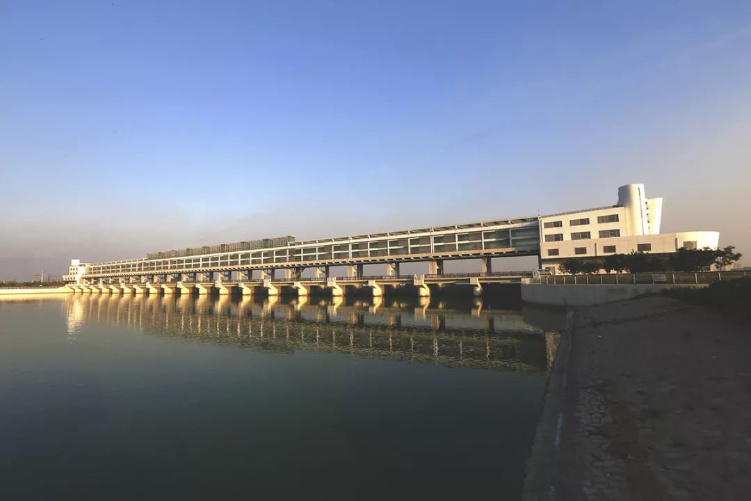 建成后塘沽防潮闸图片,天津新港船闸图片,防潮水闸_大山谷图库