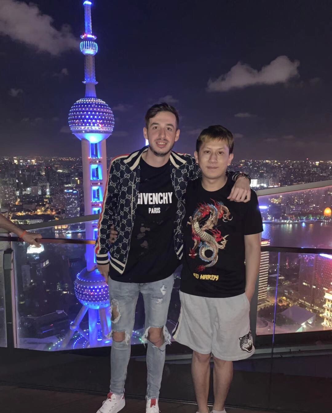 csgokennys参加cj白天无人能敌晚上秒变qennys