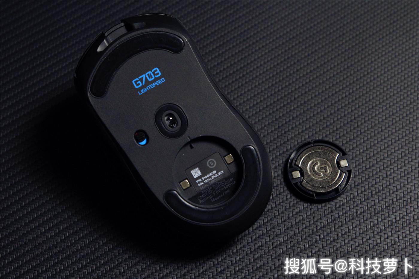 英雄芯生持久续航罗技g703无线电竞鼠标评测