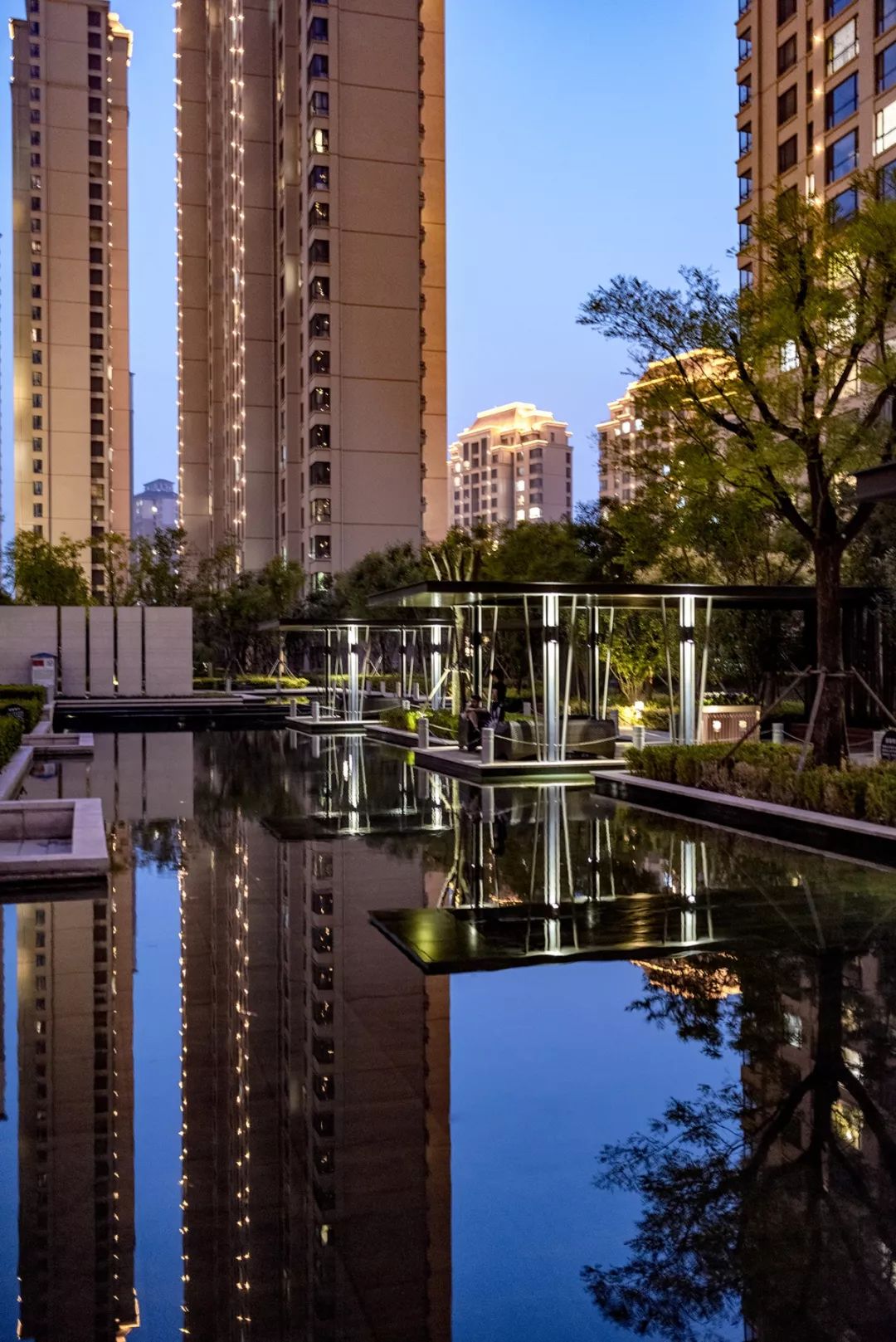 仁恒大区新作理想家仁恒滨河湾景新花园