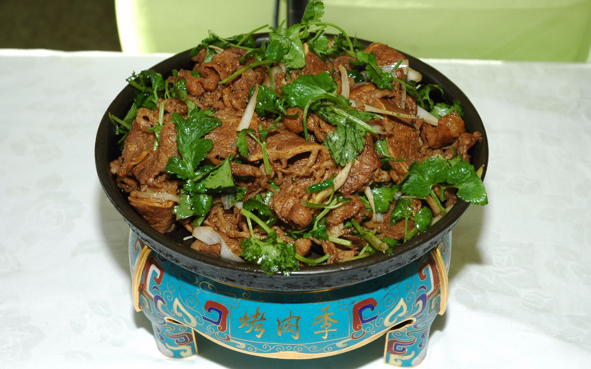 图/企业供图新京报记者了解到,在8月8日立秋当天,烤肉宛,烤肉季两家