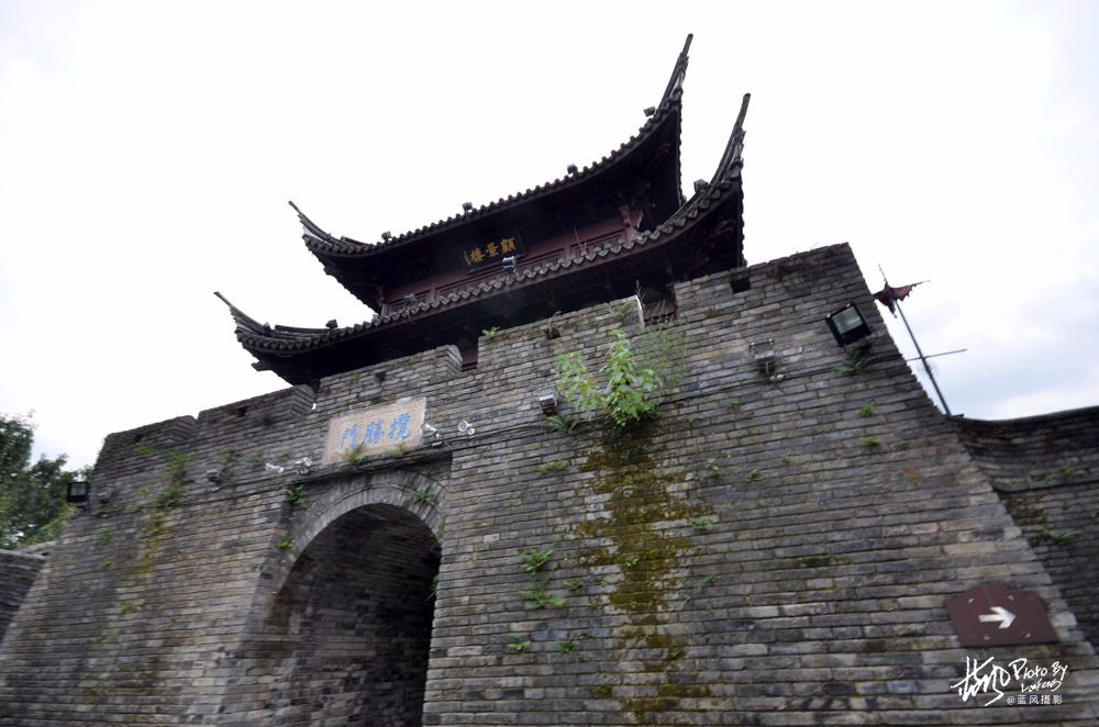 这段古城墙被誉为江南八达岭看看和北方的古长城有什么不一样