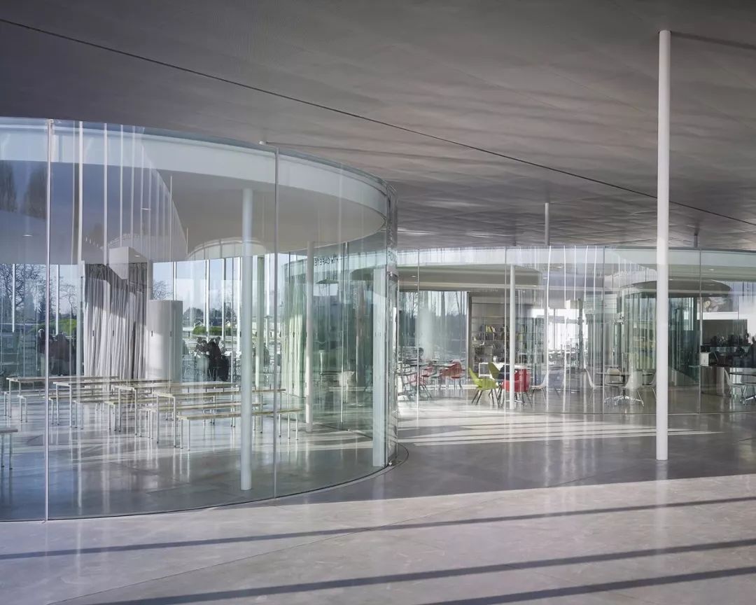 美的欣赏震撼你的眼球令人难以置信的玻璃建筑