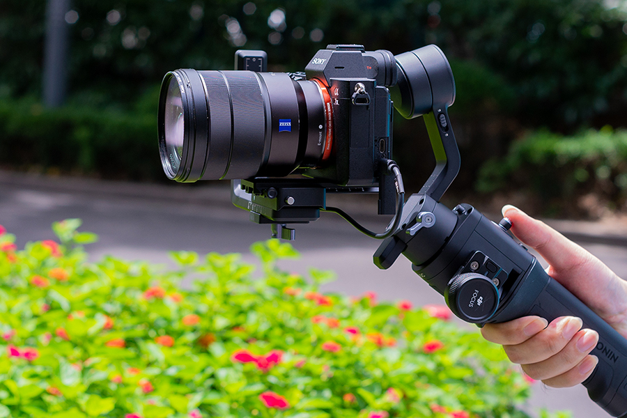 原创大疆如影sc评测单兵作战适用的便携微单相机云台