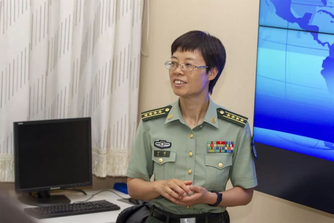 "最美新时代革命军人"尹璐:矢志强军的铿锵玫瑰_保障