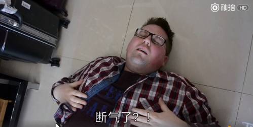 老外为什么喜欢健身?因为国外健身氛围好?因为国外健身房好?别傻了!