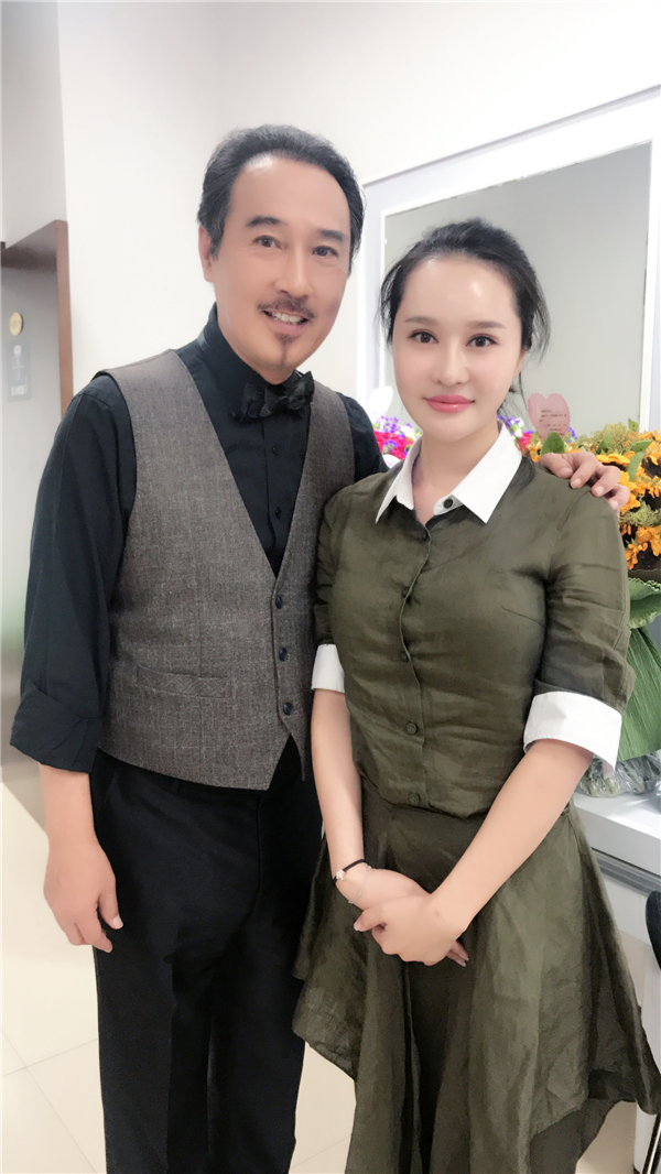 梁译元个人资料简介照片