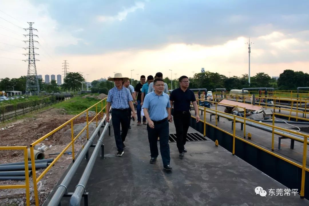 当天下午,刘裕昌,曾凡棠一行先后深入猪头山排站,寒溪河岗梓村段,先建