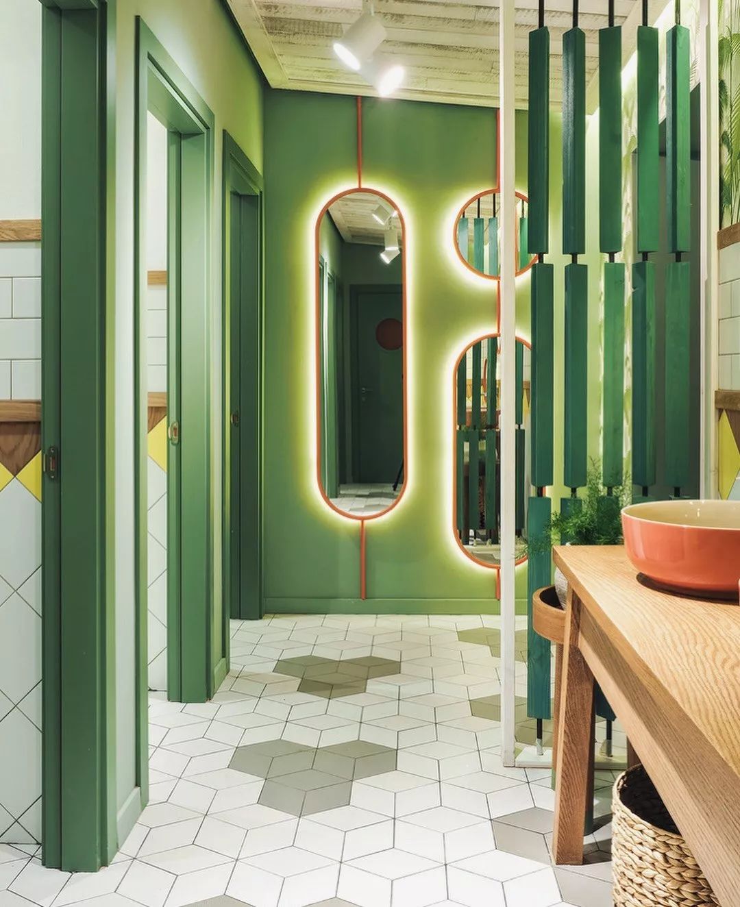 牛油果绿的餐厅空间设计你确定要错过