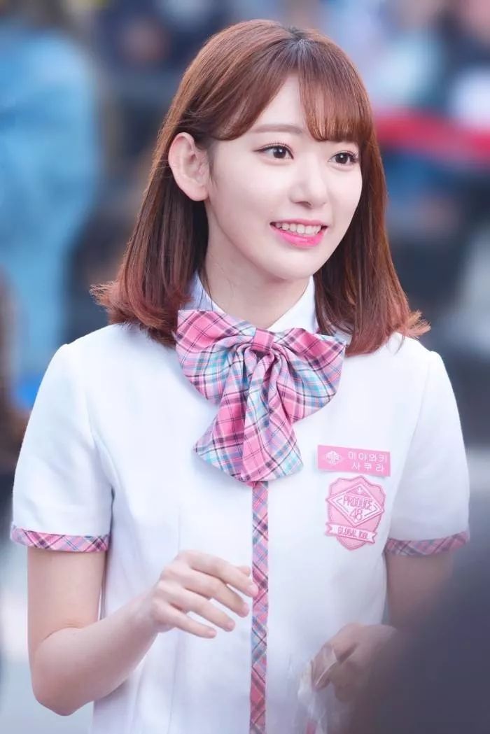 akb48里竟有一对双胞胎美女看到合照惊艳众人