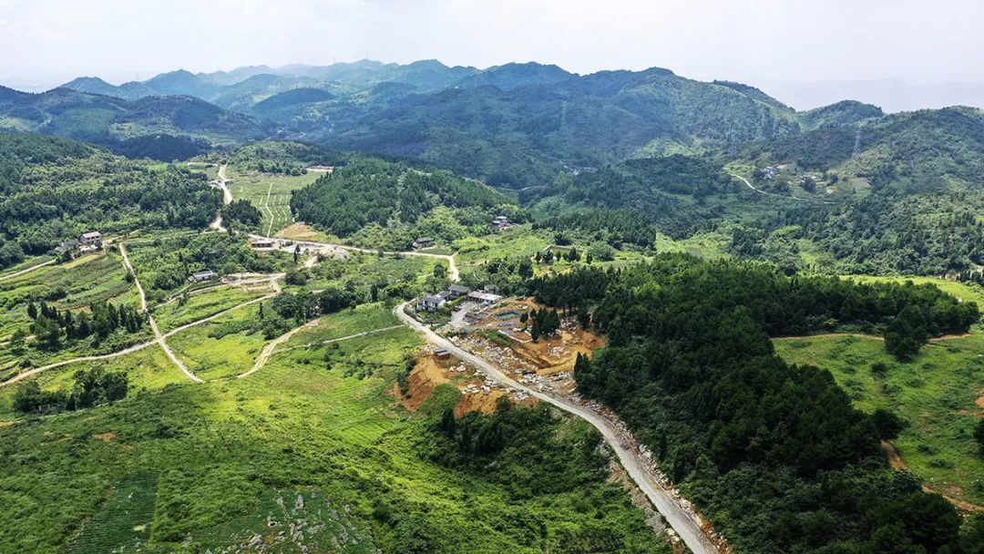 隨著西山環線的建成,靜觀鎮旅遊業將會錦上添花.