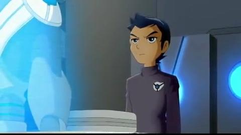 纳米神兵阿离被下了死命令要他立刻去解决掉小光