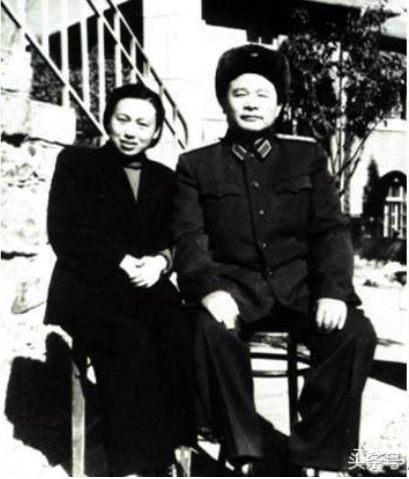 长征路上的"七仙女"_戴觉敏