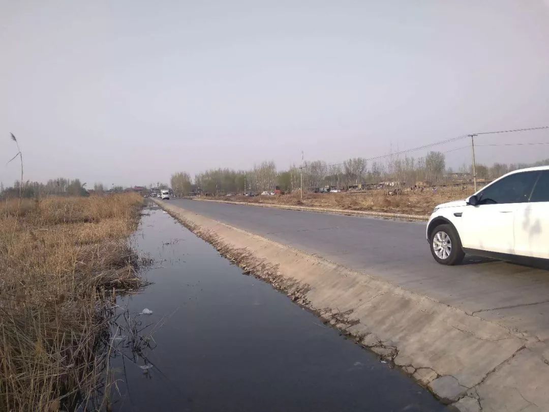 今天的赵北口溢流堰上世纪70年,位于赵北口村北的航洪桥被改建为砖孔
