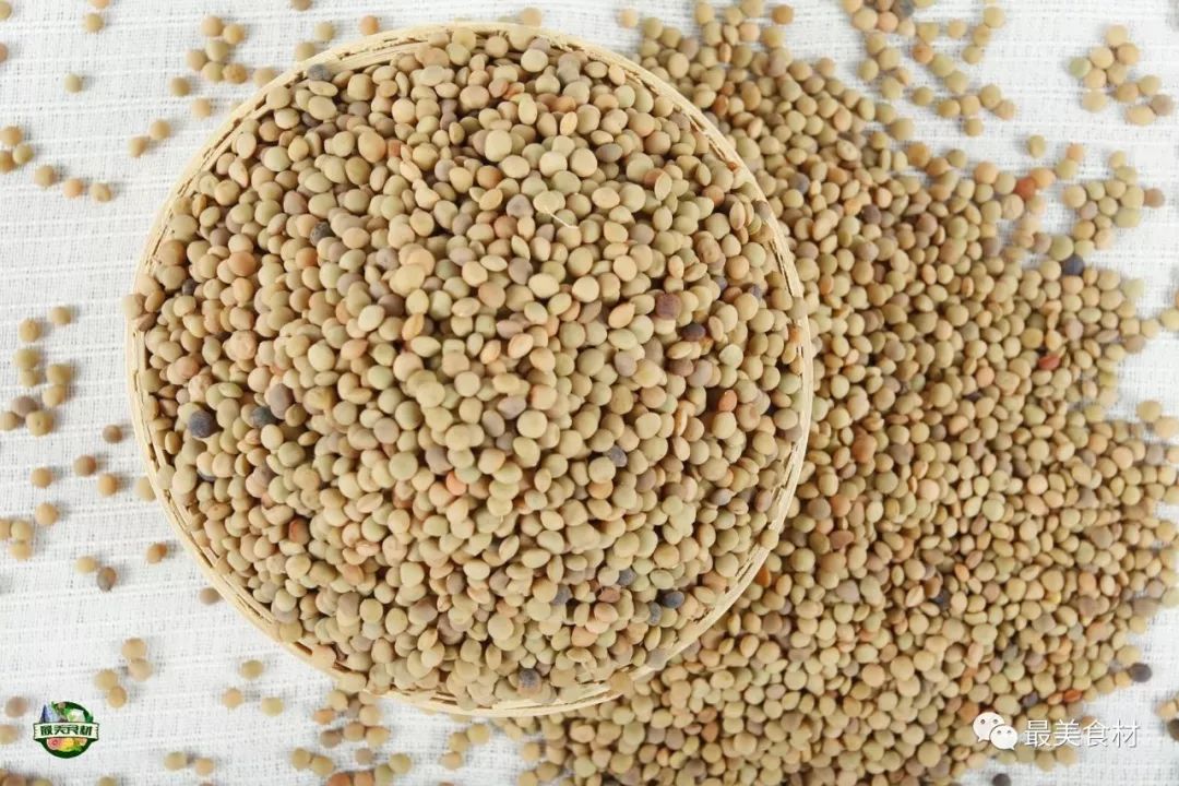 白扁豆粥材料:白扁豆30克,粳米60克.