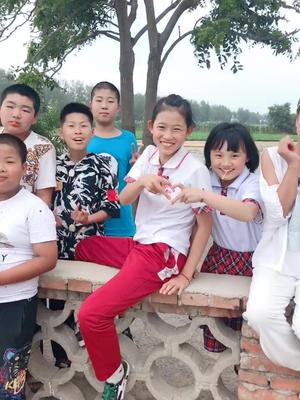 你们笑起来真好看甜甜圆圆宝贝吖