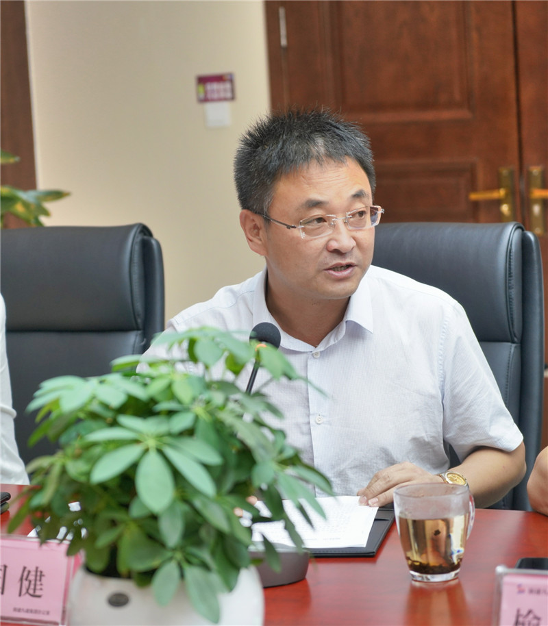 中国国土经济学会领导考察榆林科创新城并建言献策