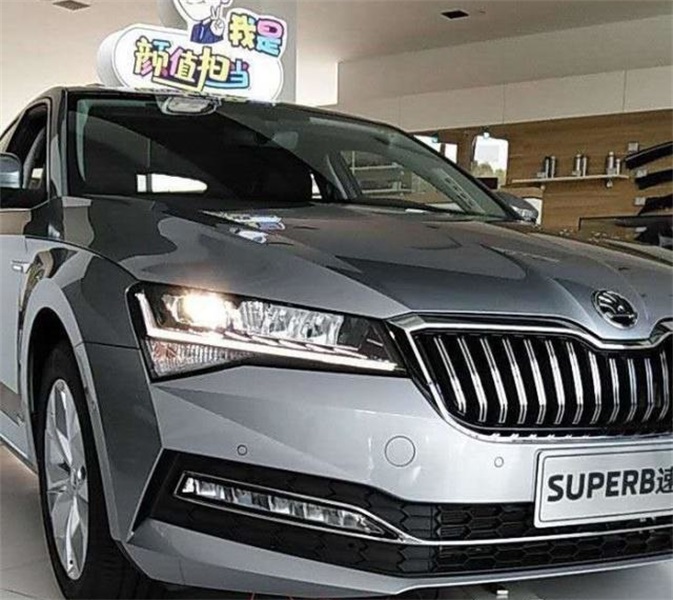 想打翻身仗?2020款斯柯达速派颜值爆表,配置全面