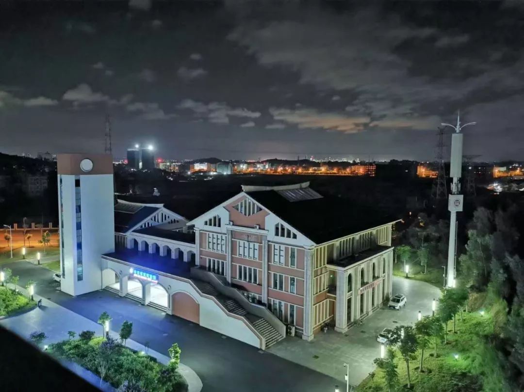 泉港石化学院十二时辰
