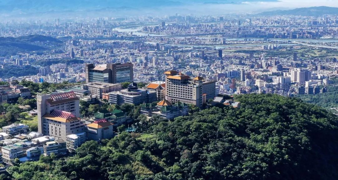 文化大学作为台湾地区的老牌私校之一,于2011-2017连续七年荣获台湾