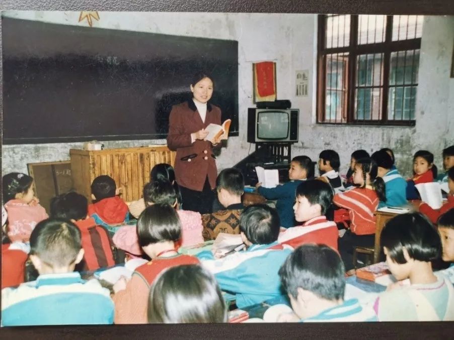 你好旧时光征集老照片讲述一段你和实验小学的故事