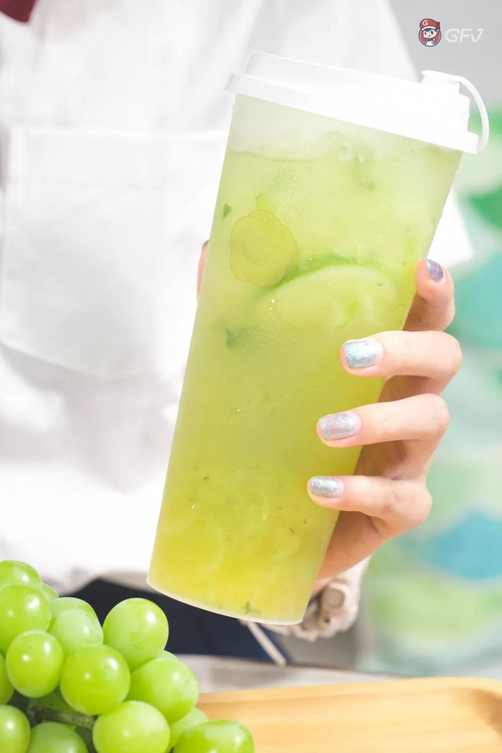 原创只卖②个月东莞第1杯青提茶来了颜值c位免费送