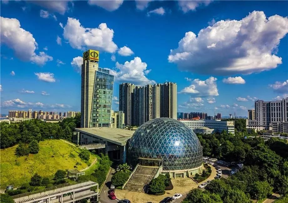 "三位一体"构建智能制造"长沙经开区模式"