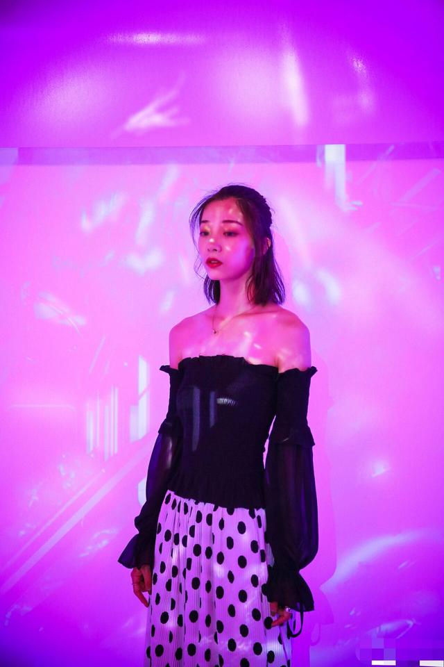 体育问题专家赵佳兴分析称:"前一段湖南短跑同时出现两个相貌非常男性