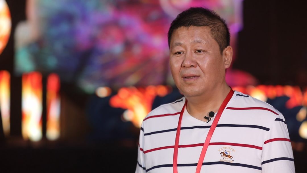 北戴河看个秀也能这么多人？