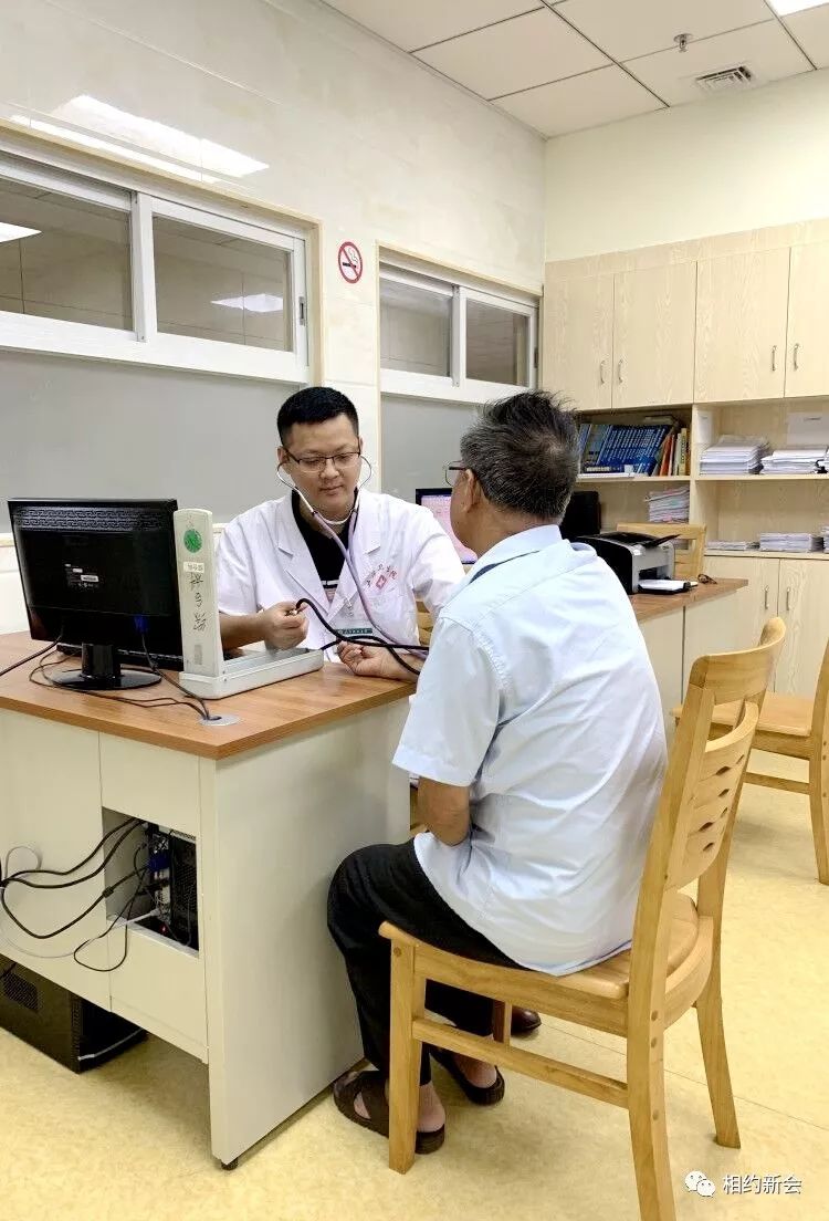 向上滑动阅览先进事迹医师大泽镇卫生院陈炎龙▼下面一起来了解一下吧