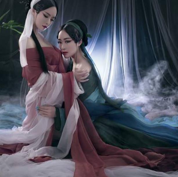 所以权衡利弊之下,邱玄清只能挥刀自宫,彻底断绝了所