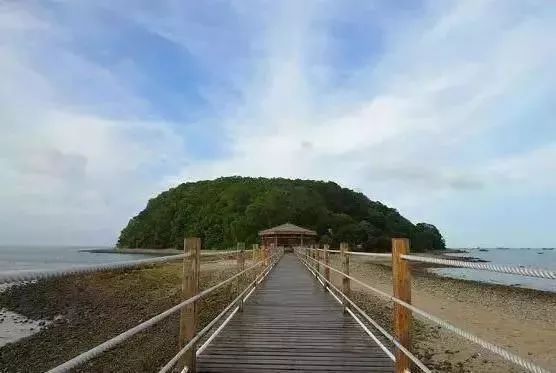 299元海陵岛敏捷黄金海岸双人单日无限次水晶湖门票