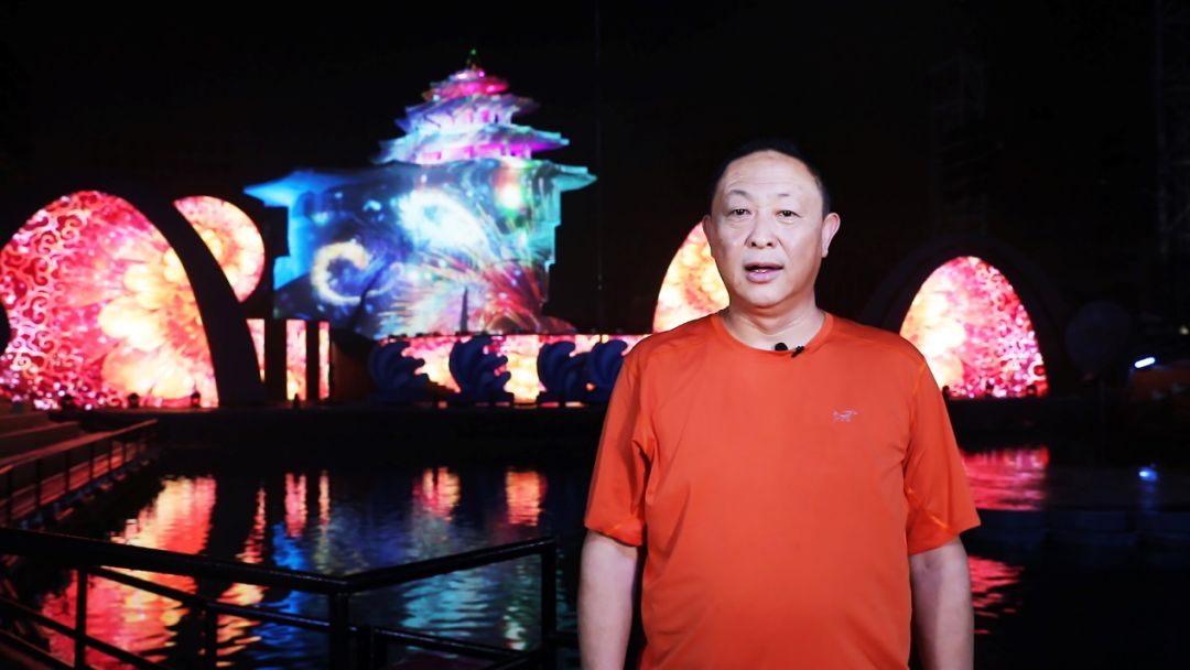 北戴河看个秀也能这么多人？