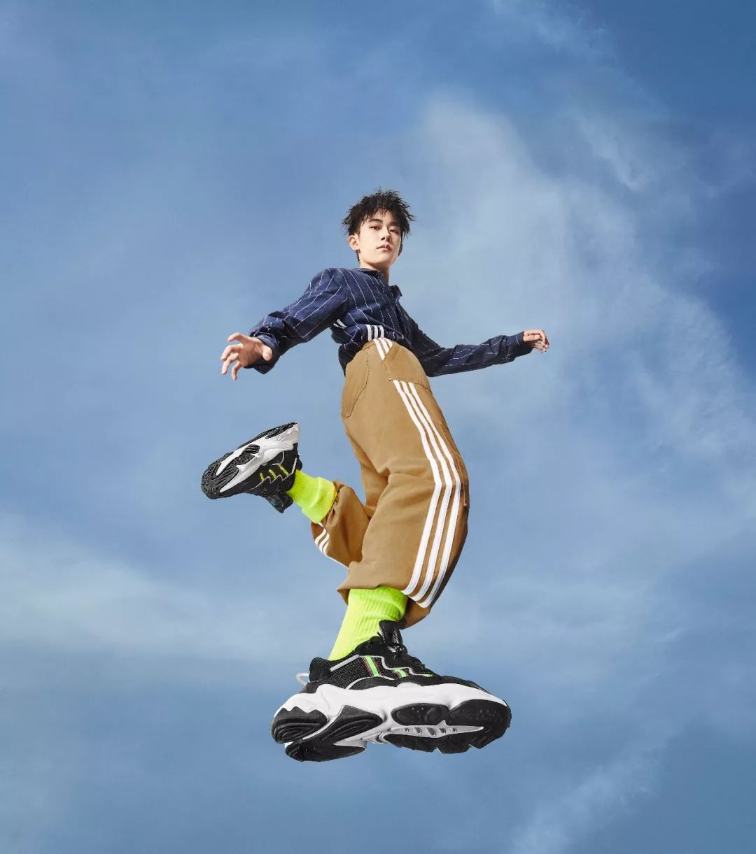 重返90年代 ---- adidas originals ozweego 系列再