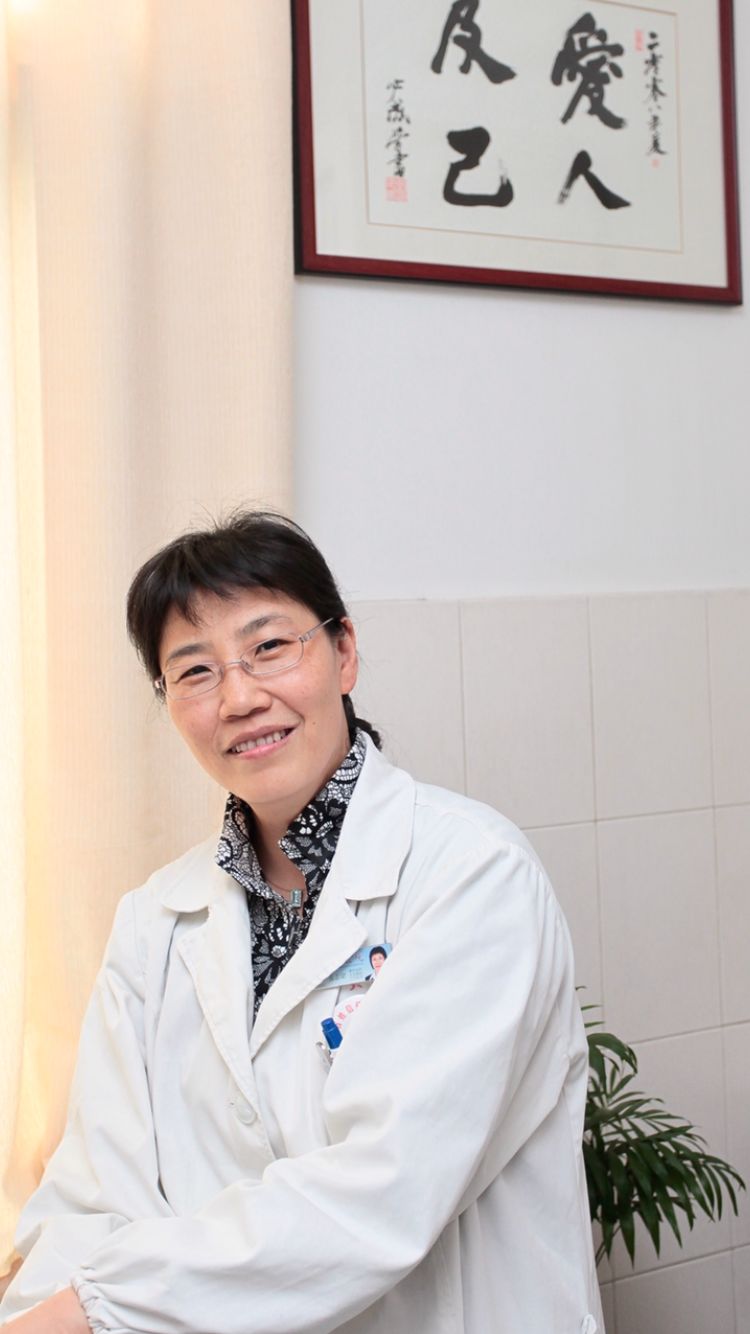 门诊预告中大医院心理精神科张志珺教授心理咨询专家门诊安排