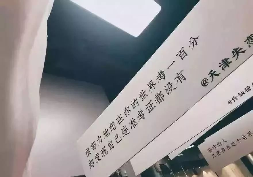 搶文案飯碗的高手來了