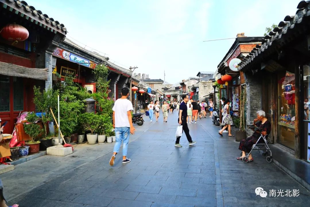 南光北影具有深厚市井风情的北京胡同想不到是它烟袋斜街